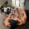 7fd60c32-67a5-40b7-a78f-ef40fbd7bbd8 Sabrina Carpenter SC Ultra Soft Micro Fleece blanket