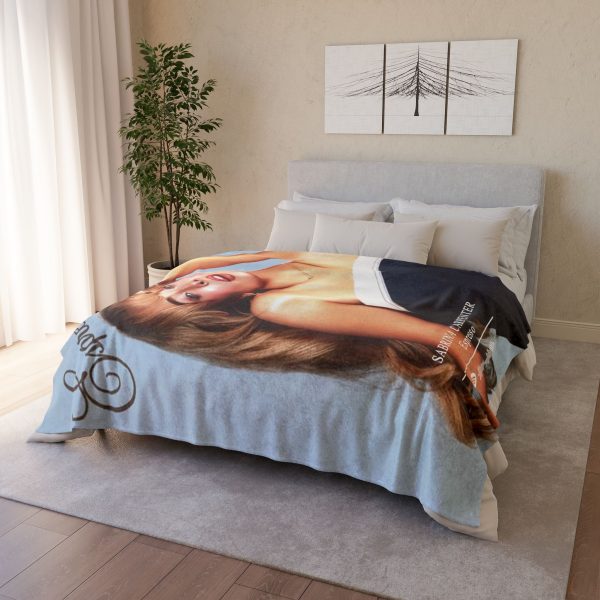 3 Sabrina Carpenter Espresso Ultra Soft Micro Fleece Blanket